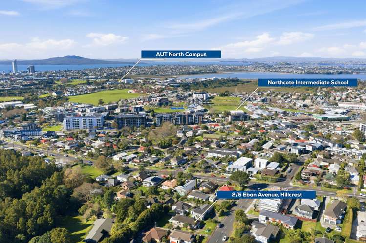 2/5 Eban Avenue Hillcrest_13