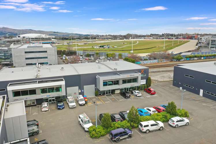 8/2 Barry Hogan Place Riccarton_19