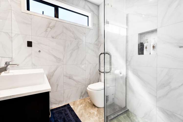 7 Keiha Crescent Massey_8