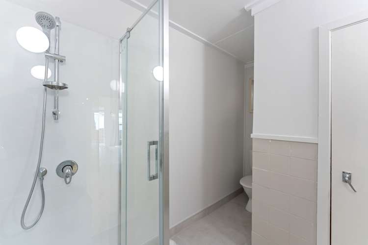 3a The Esplanade Raumati South_15