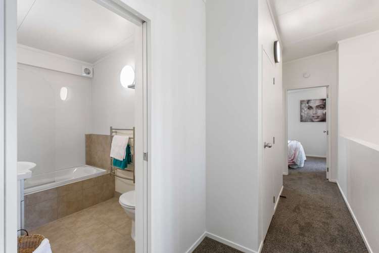 20 Merlot Lane Pukekohe_9