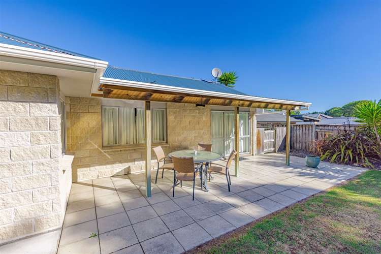 11 Sandy Lane Otamatea_13