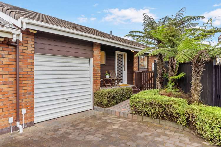 3/55 Alberta Street Point Chevalier_1