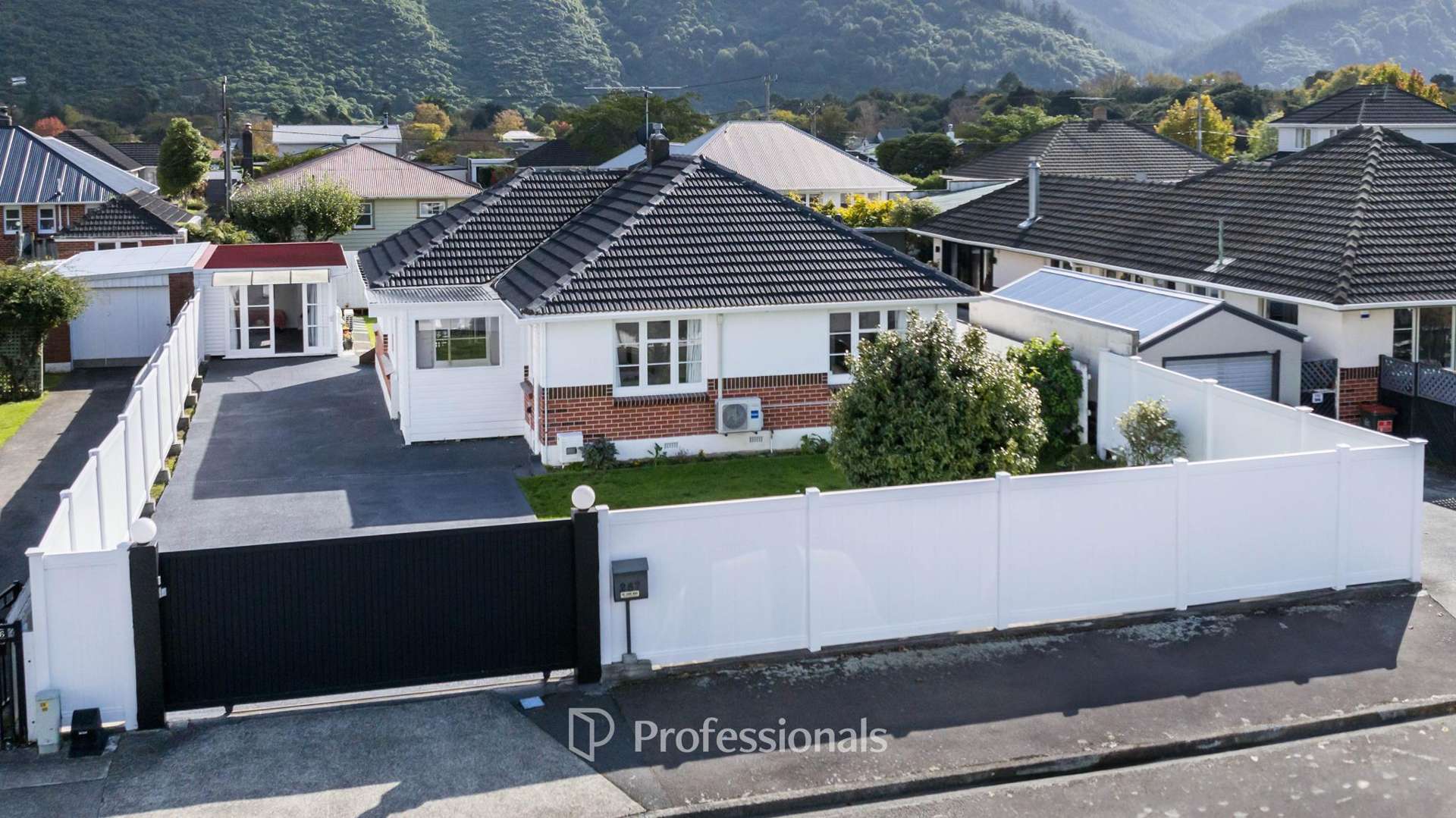 267 Fergusson Drive Heretaunga_0