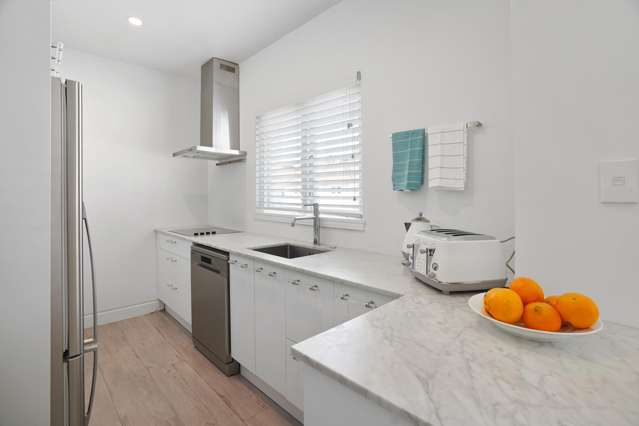 7/105 Tamaki Drive Mission Bay_3