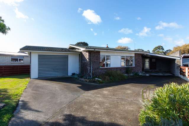 69 Fairview Avenue Feilding_1