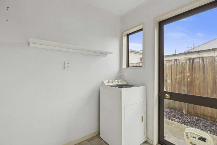 27D Oxford Street South Dunedin_10