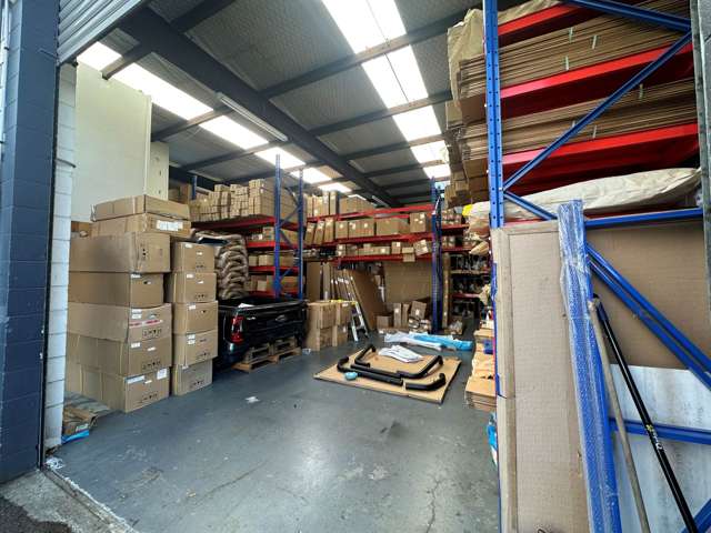 Unit A/78 Diana Drive Wairau Valley_1