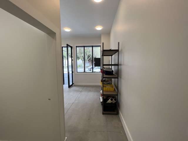 117 The Parade Island Bay_4