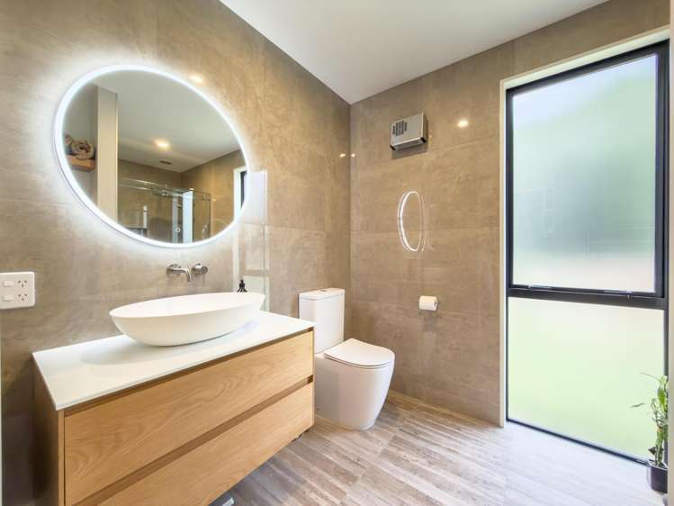 111 Blairlogie Close Otatara_13