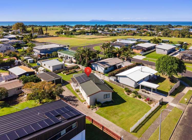 3 Adela Stewart Drive West Athenree_19