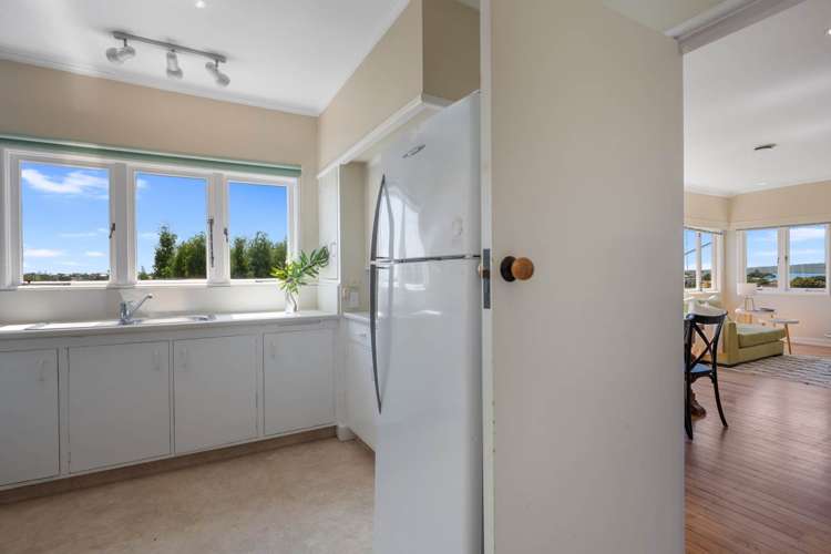 38A & B Albert Road Devonport_11