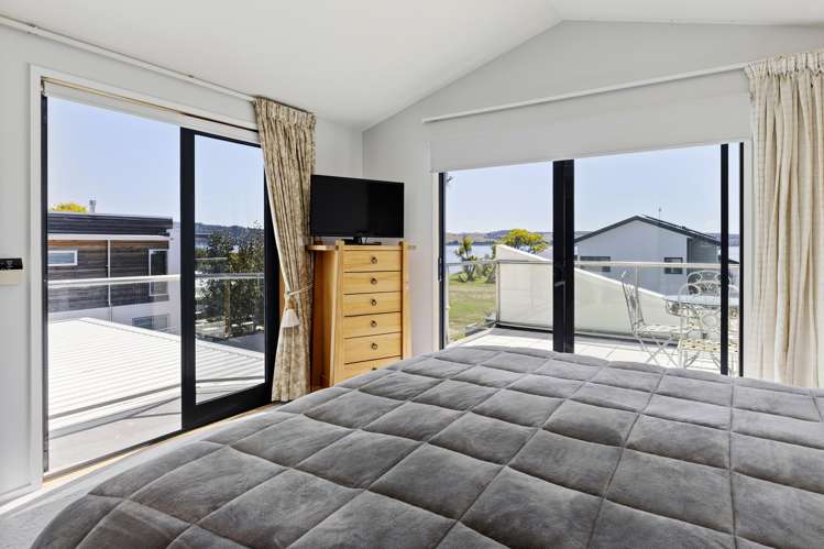 8A Chad Street Rainbow Point_13