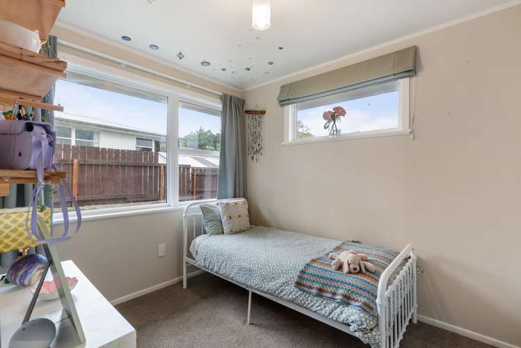 19 Jane Grove Paparangi_9