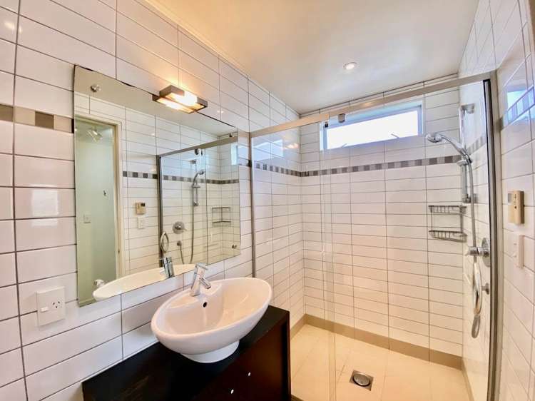 10a Cornwall Park Avenue Epsom_15