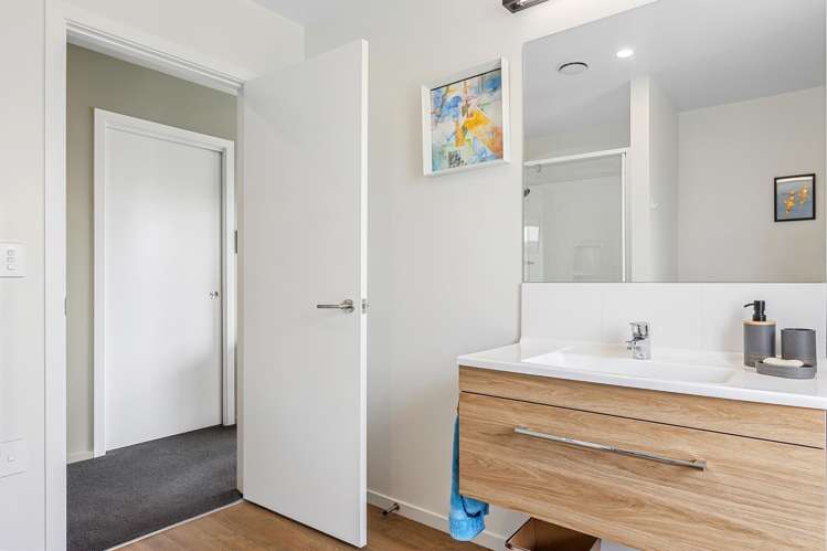 1B Riverdale Place Amberley_11