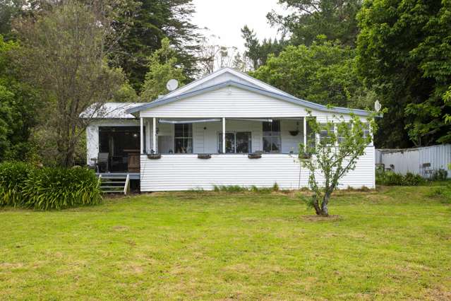 2481 Tiniroto Road Tiniroto_1