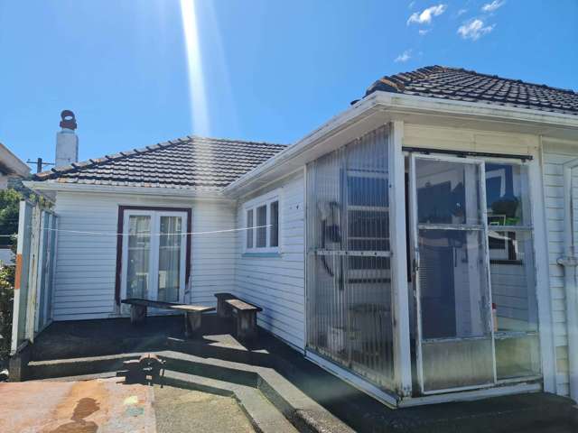 19 Hyde Street Wainuiomata_2