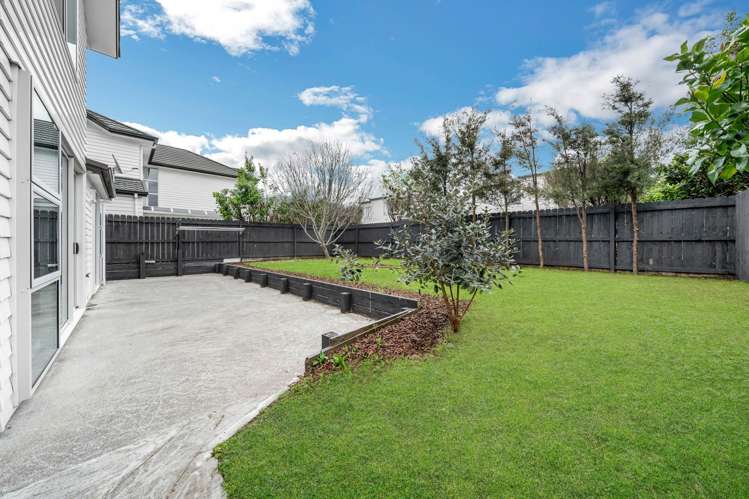 4 Phar Lap Crescent Takanini_15