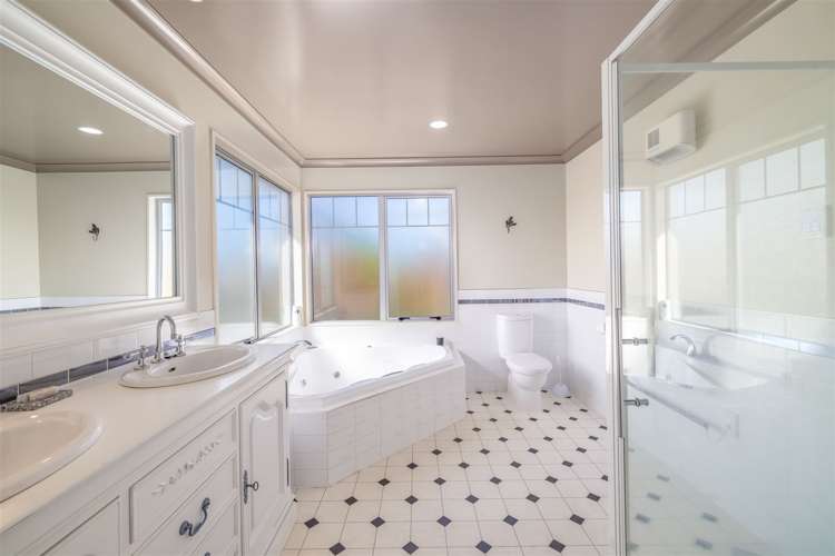 204 Cavendish Road Casebrook_12