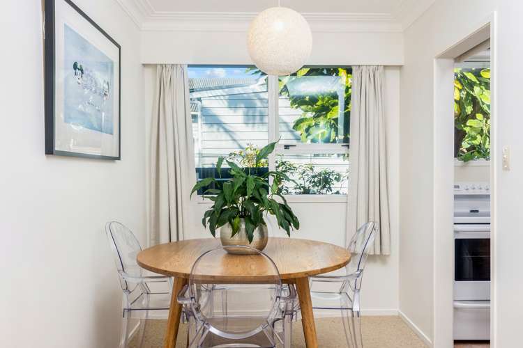 2/17 Woodward Road Mount Albert_7