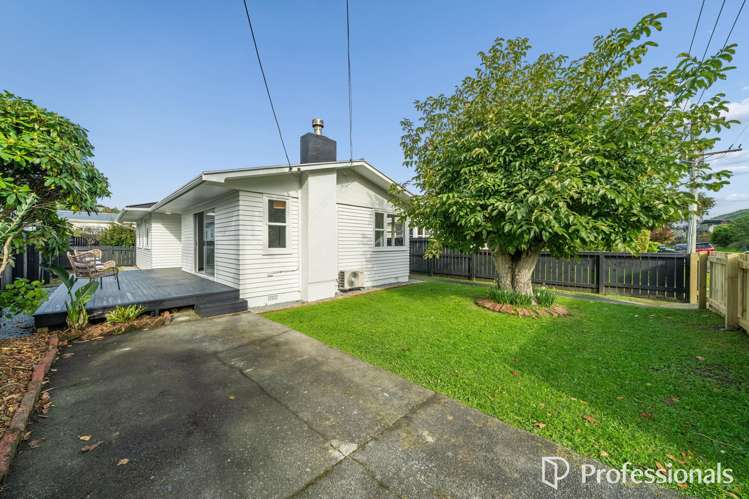22 Golf Road Manor Park_15