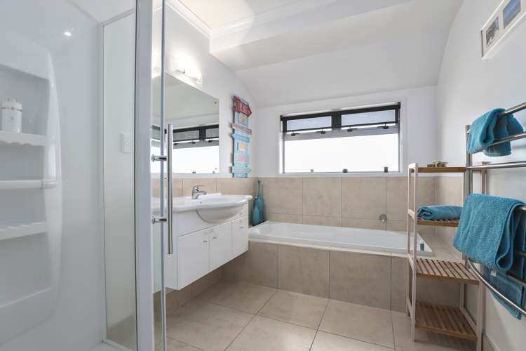 16 Chesham Street Rototuna North_10