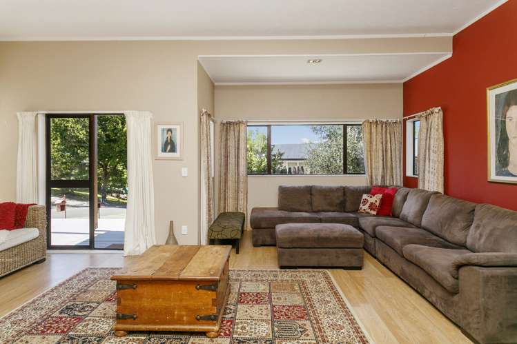 15 Brunette Drive Acacia Bay_8