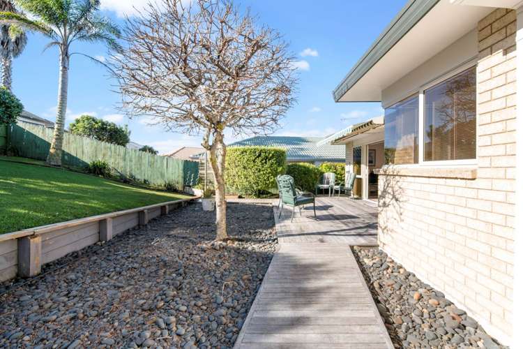 41 Kath Hopper Drive Orewa_18