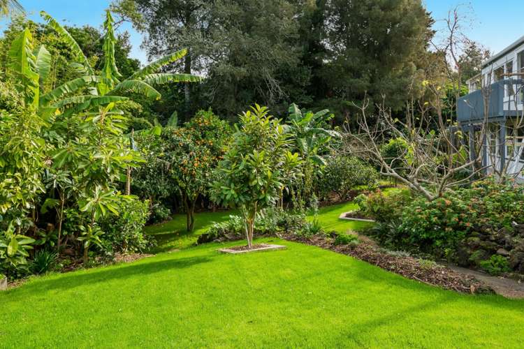 11 Howard Road Northcote_15