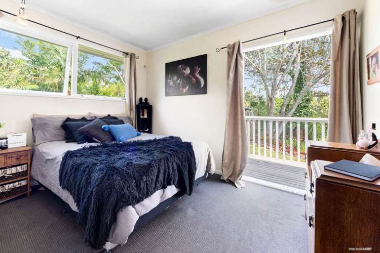 32 Lyndhurst Road Te Atatu South_7