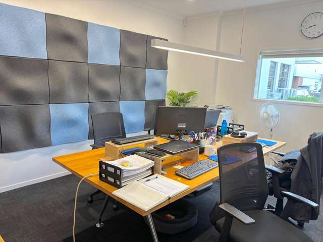 PREMIUM GROUND FLOOR OFFICE – OREWA CBD