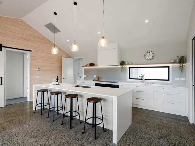 1 Koru Lane Leamington_2