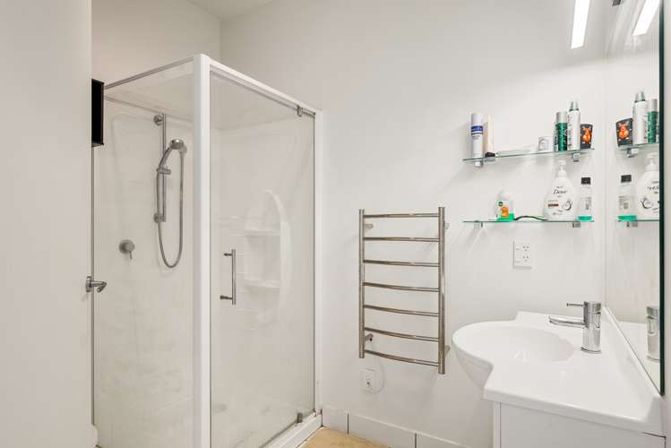 18/374 Jackson Street Petone_9