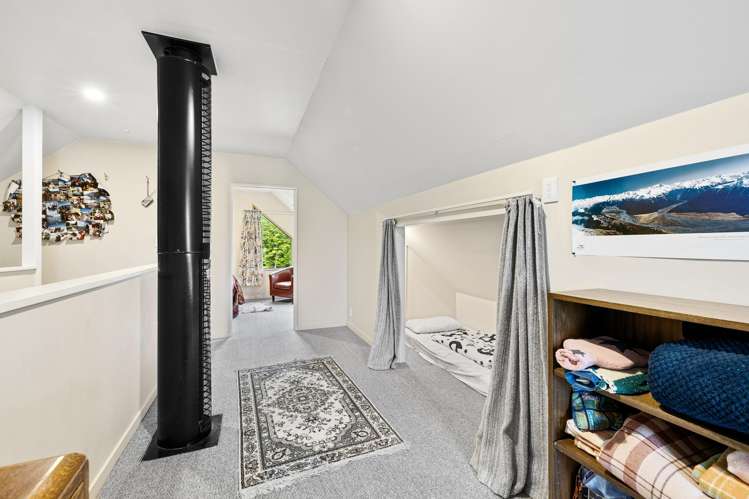 2 Porter Place Castle Hill_11