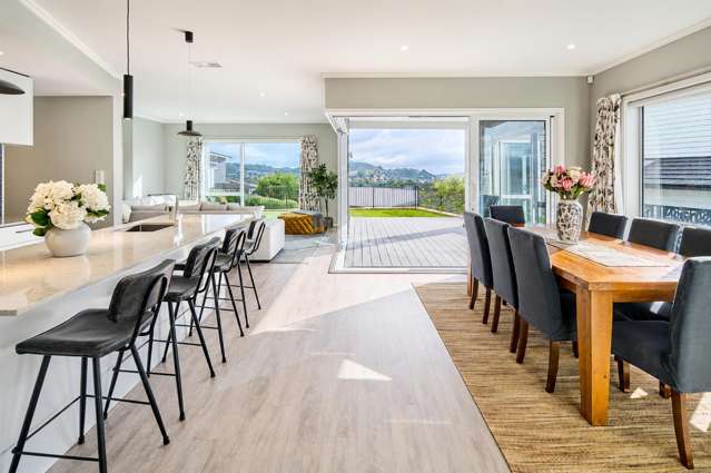 60 Endeavour Drive Whitby_3