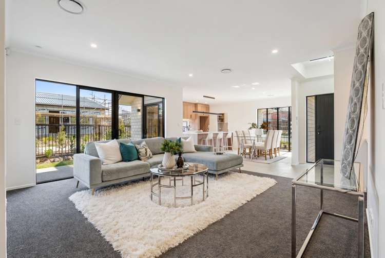 91 Parish Drive_2
