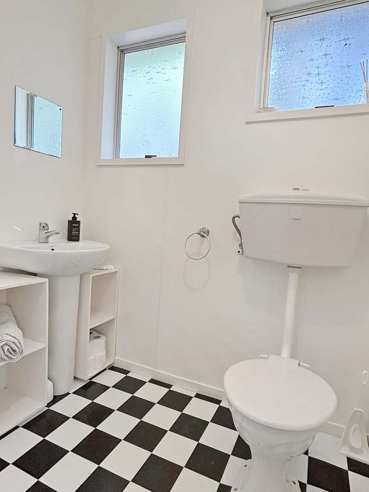 56 Totara Avenue Collingwood_15