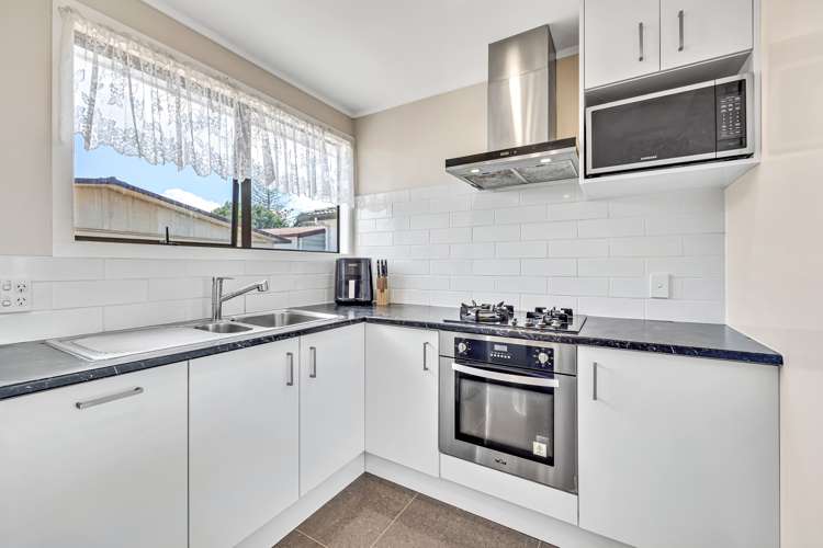 7 Growers Lane Mangere East_11