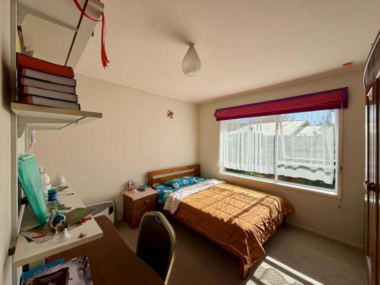 17 Heaphy Street 2169_15
