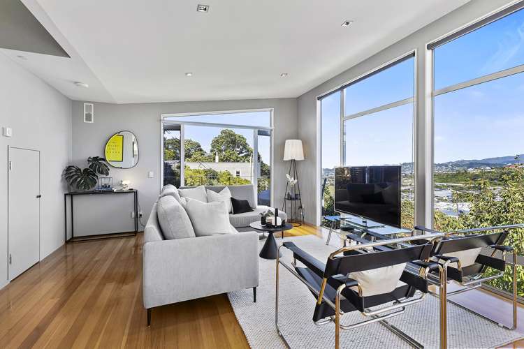 121 Nevay Road Miramar_9