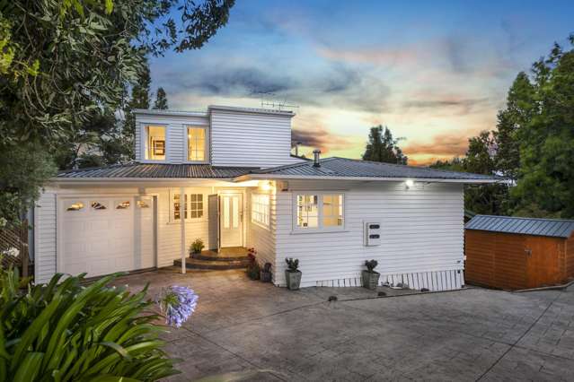 221 Godley Road Titirangi_3