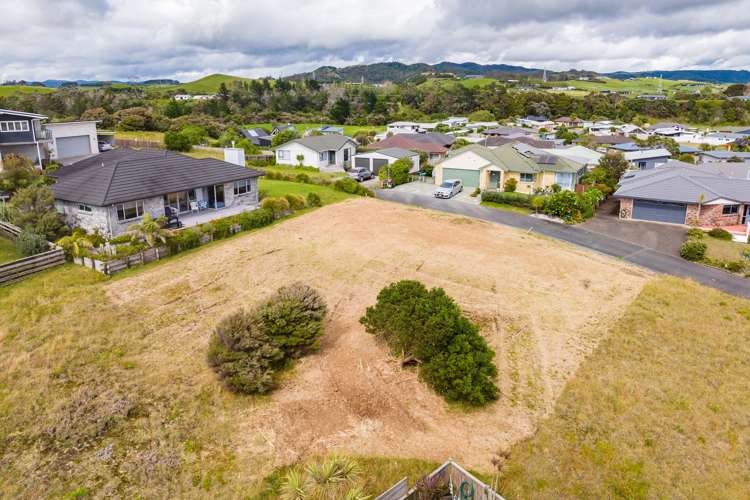 20 Kihi Place Ruakaka_19