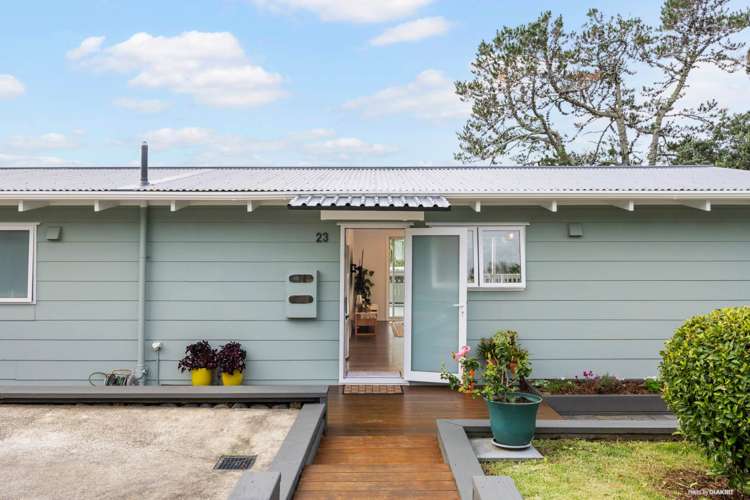 23 Hatfield Heights Hatfields Beach_25