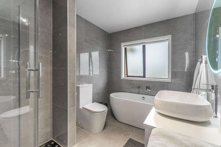 21B & 21C Brixton Road Manly_7