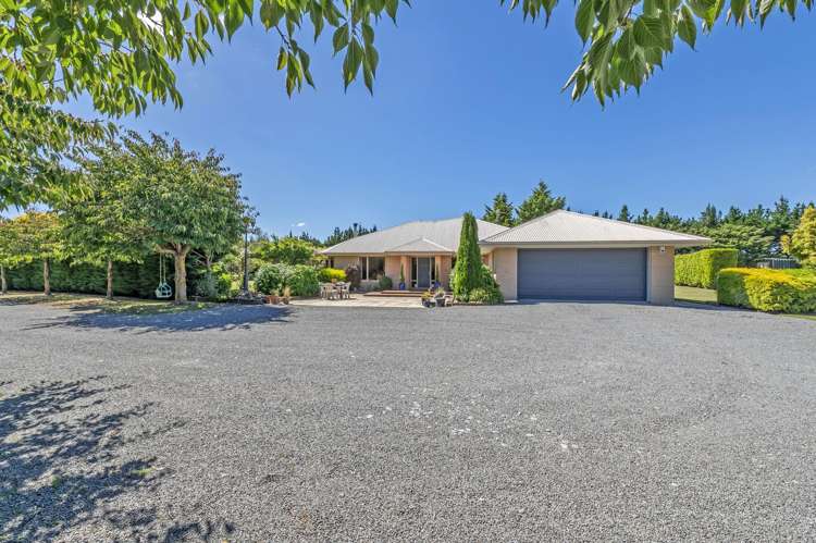 1901 South Eyre Road West Eyreton_1