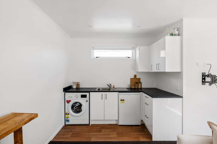 1 Vennell Street Leamington_33