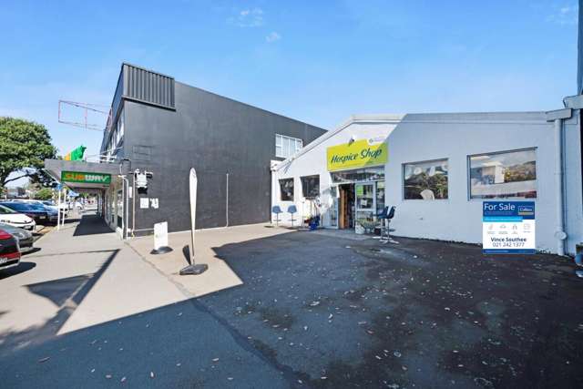 197 Main Road Tawa_1