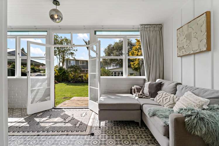 13 Ewenson Avenue One Tree Hill_2