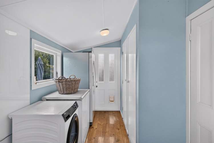 302 Lyndon Road West Hastings_19